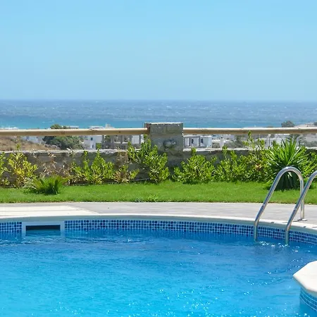 Naxos Luxury *