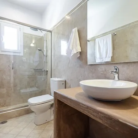 Naxos Luxury * Mikri Vigla