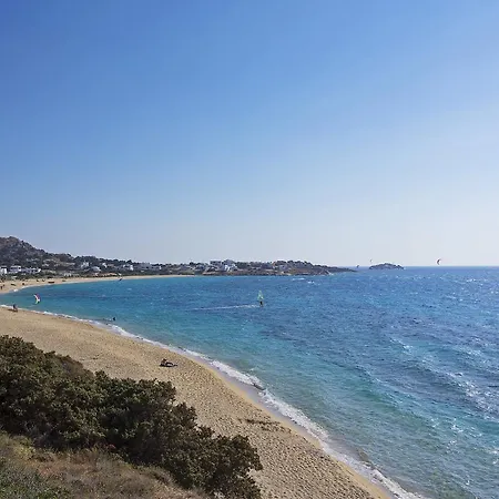 Naxos Luxury
