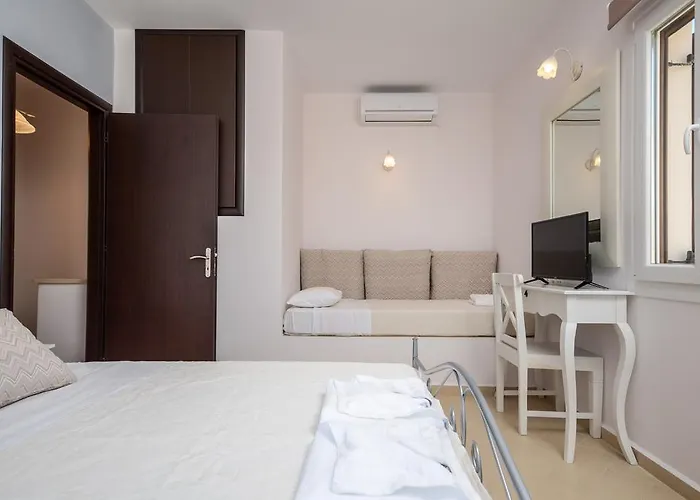 Naxos Luxury * Mikri Vigla